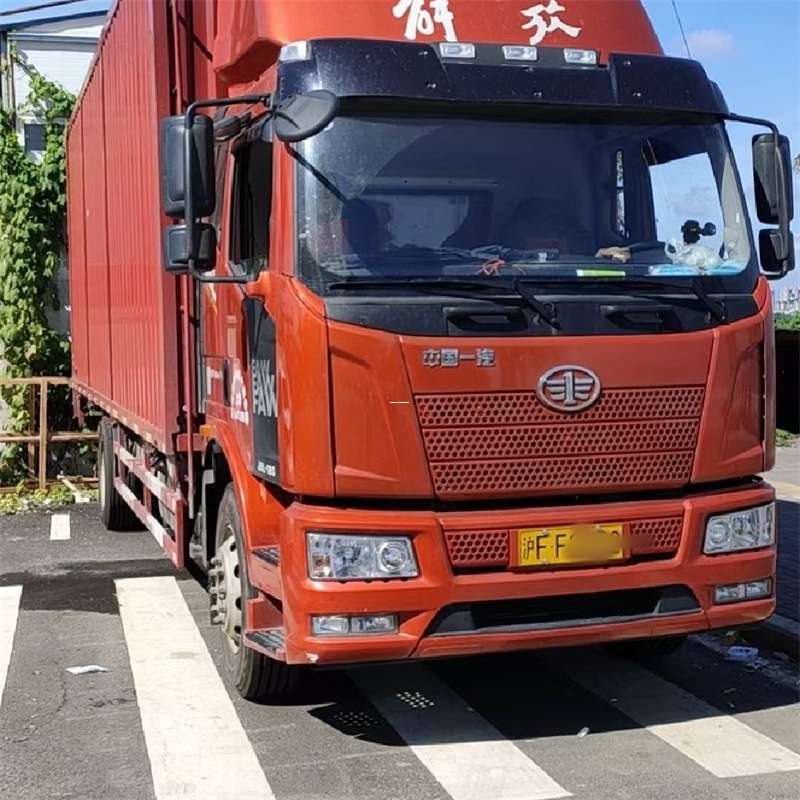奉新县罗平县进仓物流：专线直达的多元货运之旅
